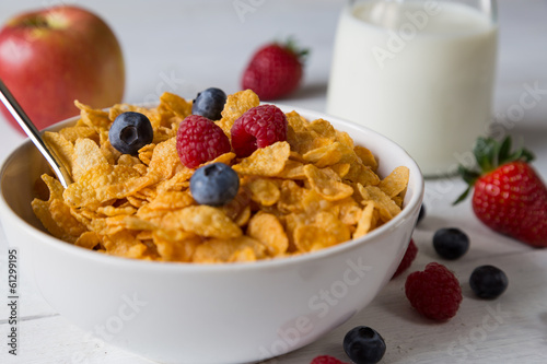 Cornflakes in einer Schale