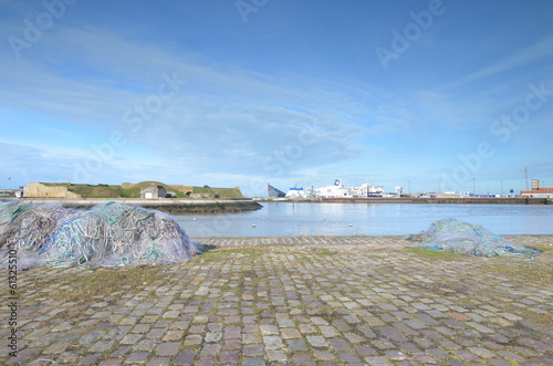 bassin du port de Calais