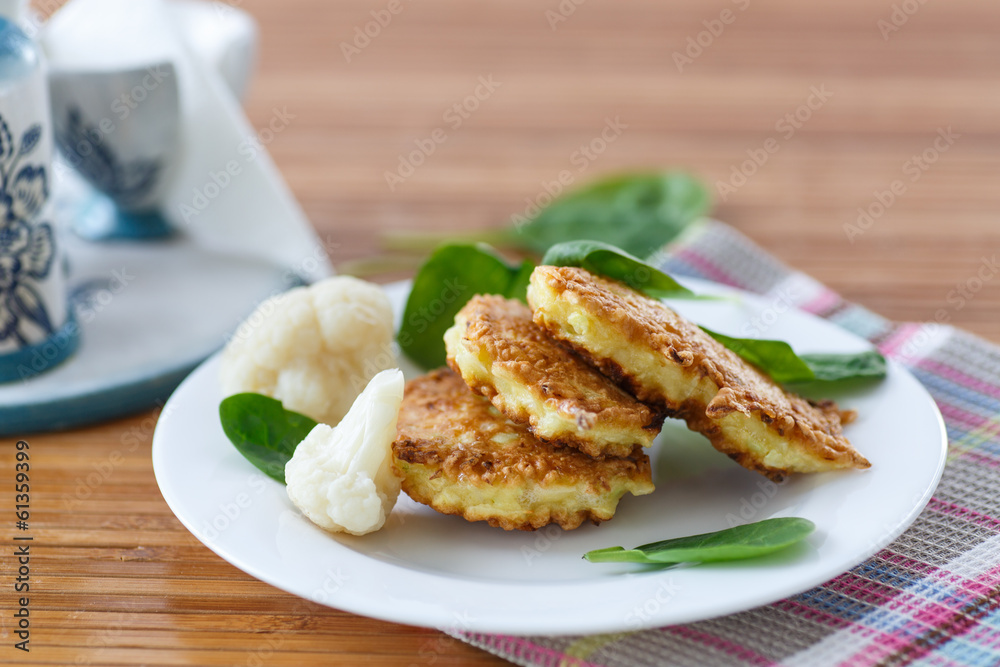 pancakes from cauliflower pancakes from cauliflower