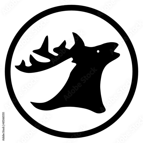 Hirsch mit Geweih