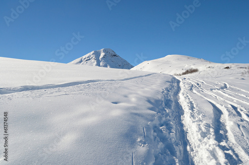 Exploring the Alps by ski touring © fabio lamanna