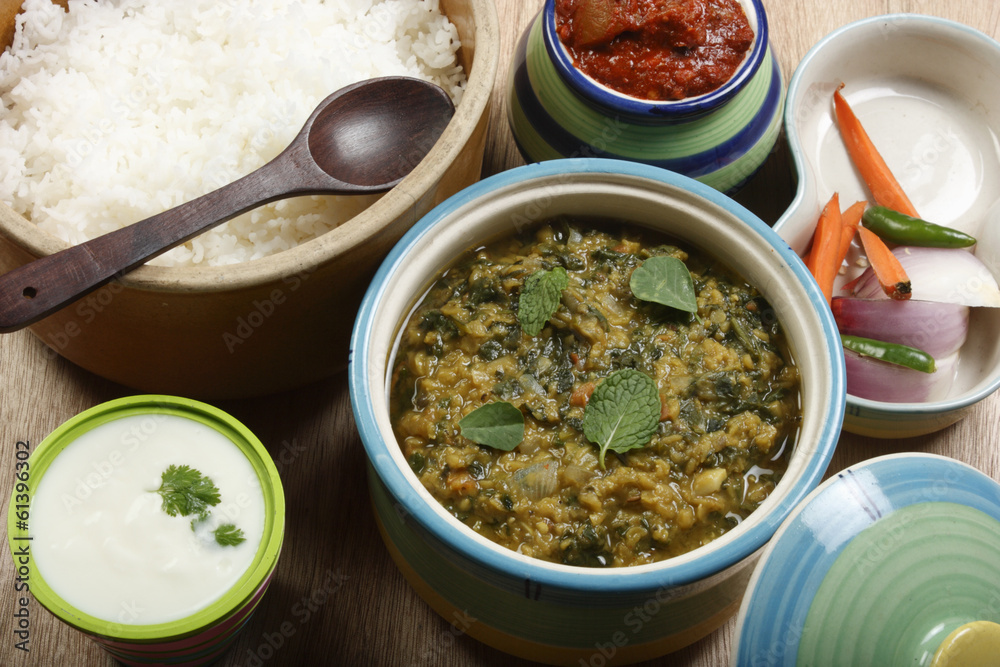 Hariyali daal is a rich dal, containing masoor dal and greens Hariyali daal is a rich dal, containing masoor dal and greens