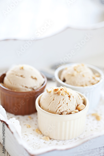 Peanut butter ice cream