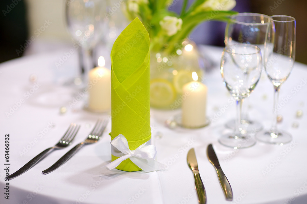 Table setting for an event party Table setting for an event party