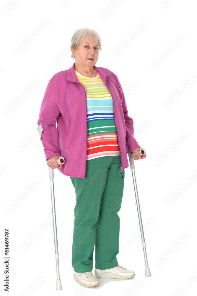 Seniorin mit Gehhilfen Seniorin mit Gehhilfen