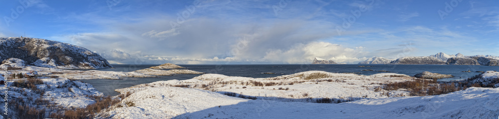 Fototapeta premium Wyspa SOmmaroya.Northern Norway.Big panorama.