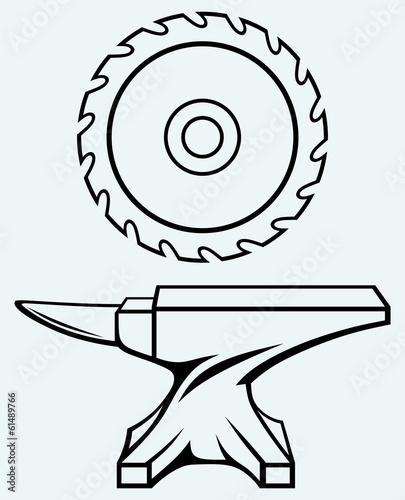 Circular saw blade and anvil