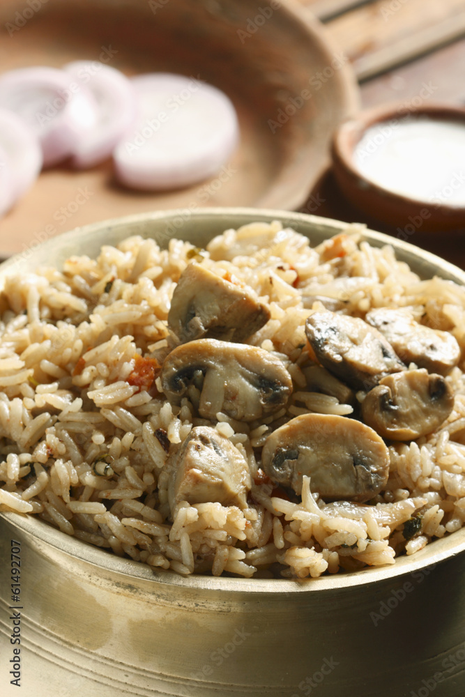 Mushroom Biryani - A vegetarian Biryani with Mushrooms Mushroom Biryani - A vegetarian Biryani with Mushrooms