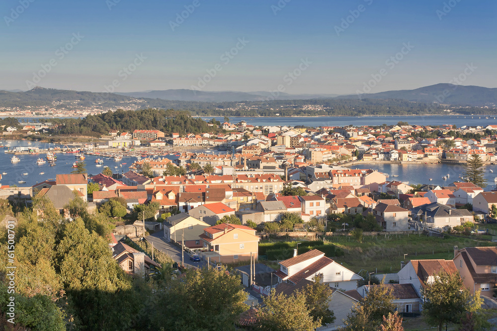 Panoramic view of Arousa Island village