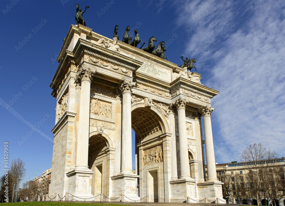 Arco della Pace view, Milan