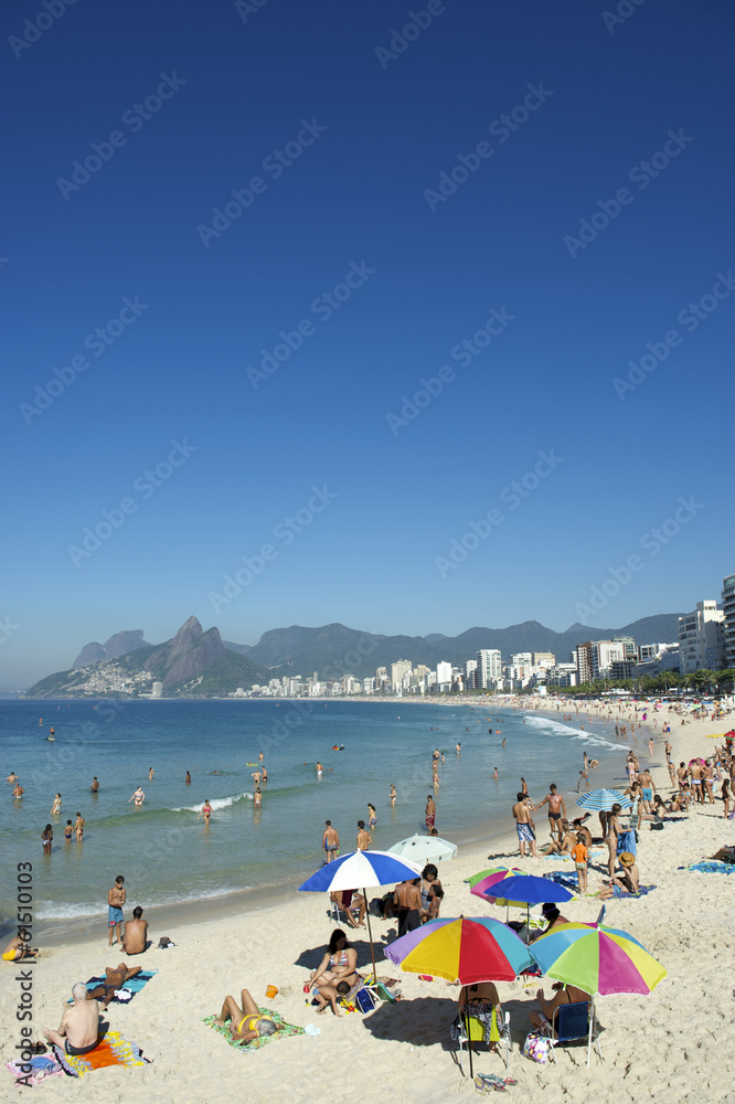 Obraz premium Arpoador Ipanema Beach Rio de Janeiro Brazil Skyline