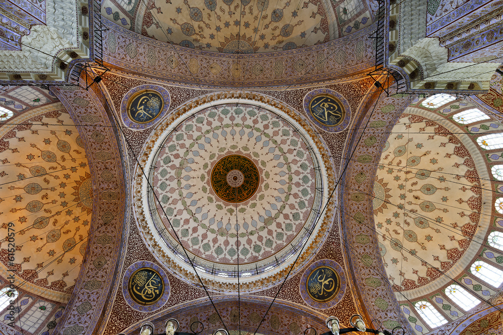 Fototapeta premium The New Mosque, impressive interior in Istanbul, Turkey
