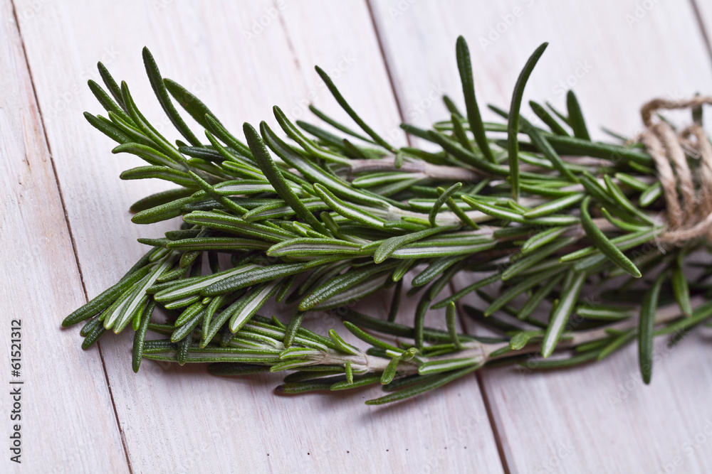 Fototapeta premium mixed herbs juniper berry, rosemary 