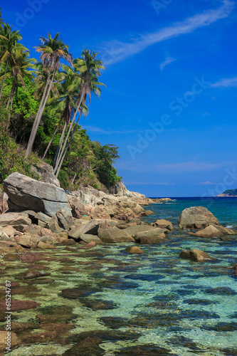 Serene view on the seaside of Perhentian Kecil Island © jahmaica