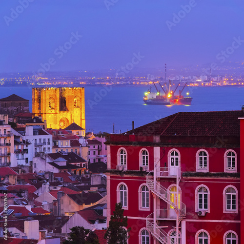 Lisbon Cityscape © Karol Kozłowski