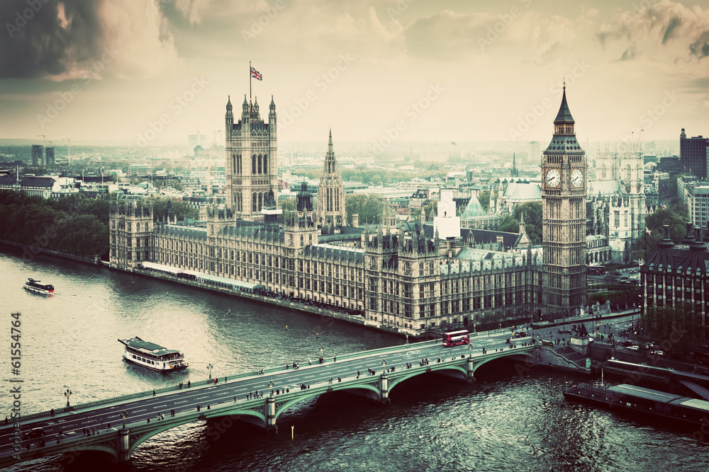 Naklejka premium Londyn, Wielka Brytania. Big Ben, Pałac Westminsterski. Zabytkowe