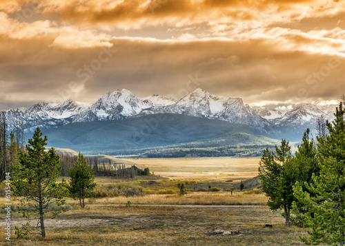 Sunset over mountains in Idaho © knowlesgallery