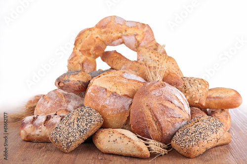 differents variety of bread