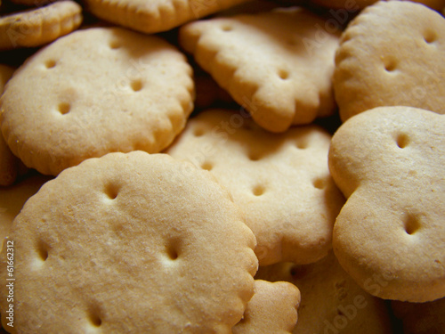 salted cookies crackers