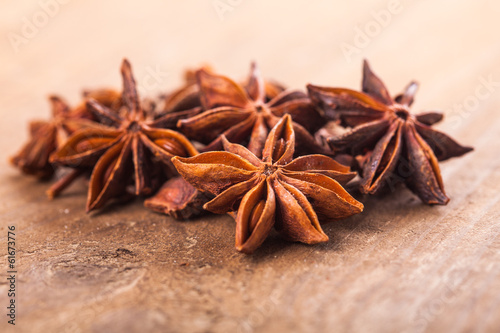 Anise stars