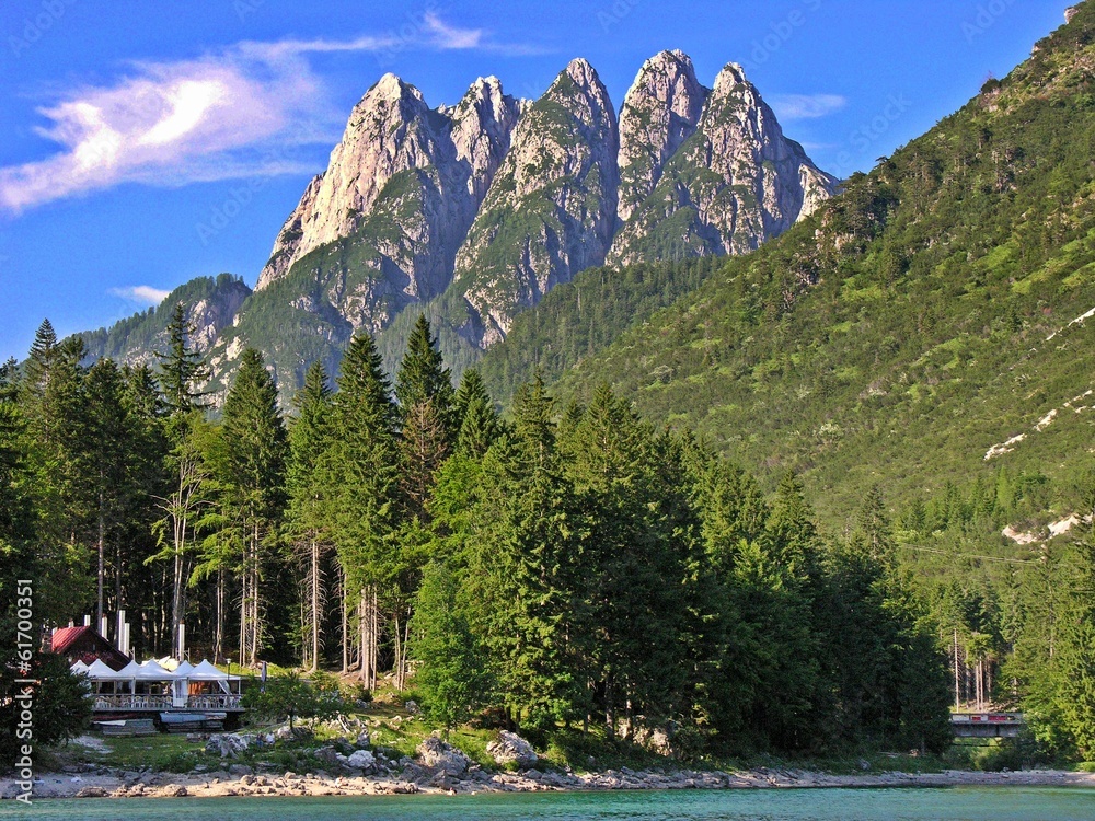 dolomity