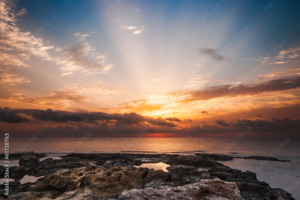 Fototapeta premium Rocky Beach at Sunset