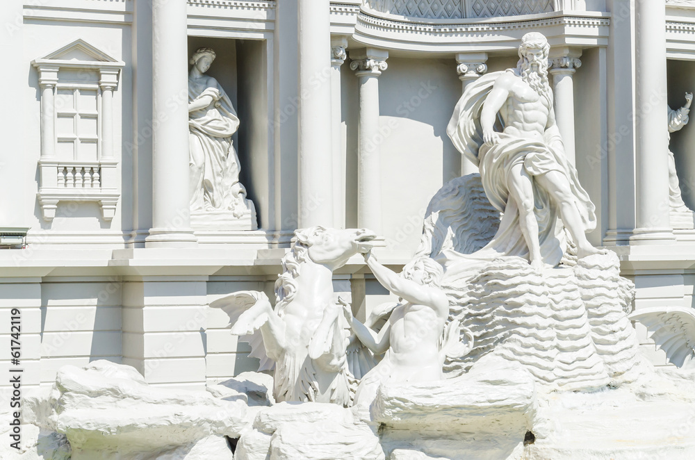 Naklejka premium Trevi fountain