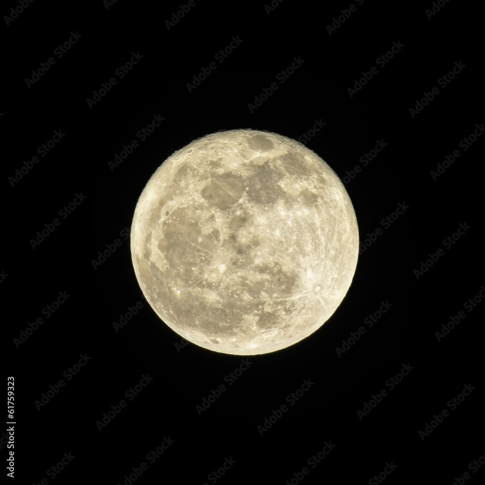 Obraz premium Full moon in dark night sky. Abstract background.