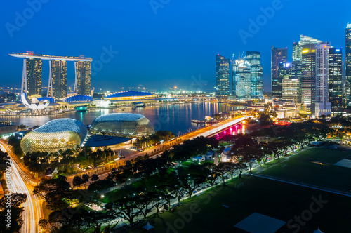 Singapore Skyline © burachet