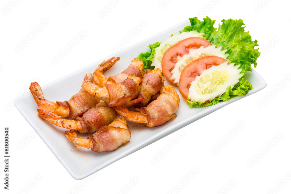 Shrimps in bacon