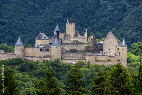 Obraz na płótnie Bourscheid Castle in Luxembourg w salonie
