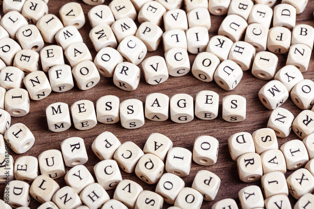 Letter dices word - messages Letter dices word - messages