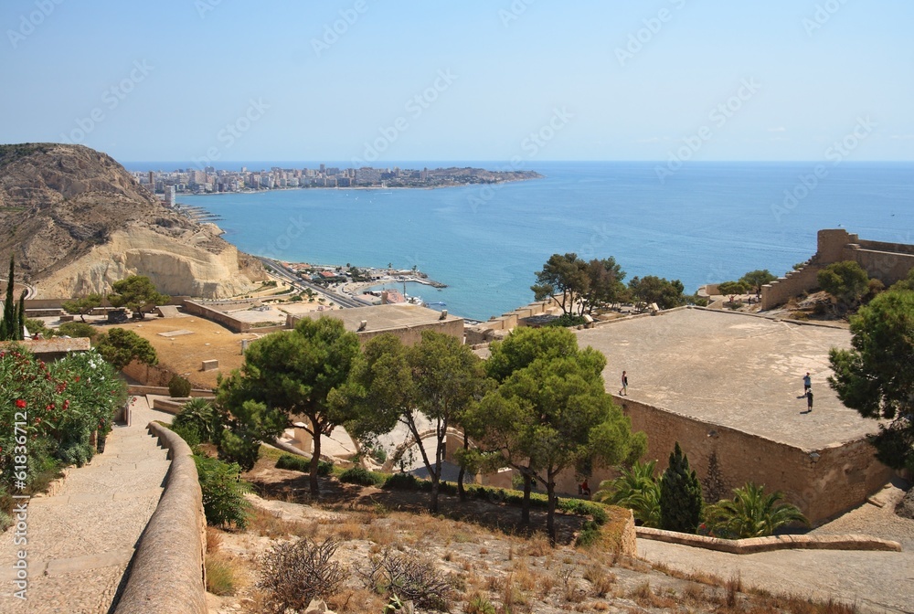 Fototapeta premium Santa Barbara Castle in Alicante, Spain