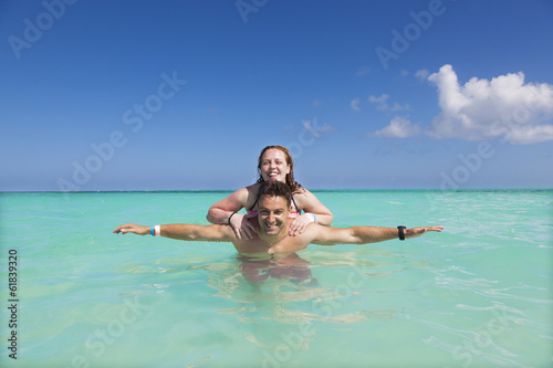 Couple enjoying summer vacation at Riviera Maya, Mexico © cristovao31