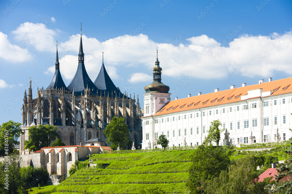 Cathedral of St. Barbara and Jesuit College, Kutna Hora, Czech R Cathedral of St. Barbara and Jesuit College, Kutna Hora, Czech R