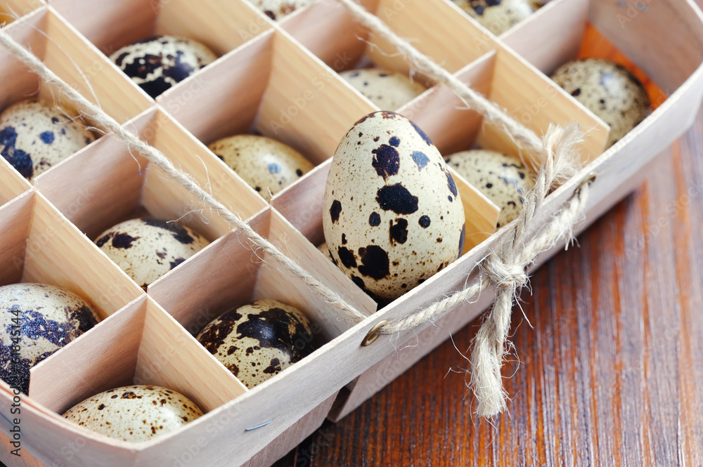 Quail egg in wooden box, packaging, tray Quail egg in wooden box, packaging, tray