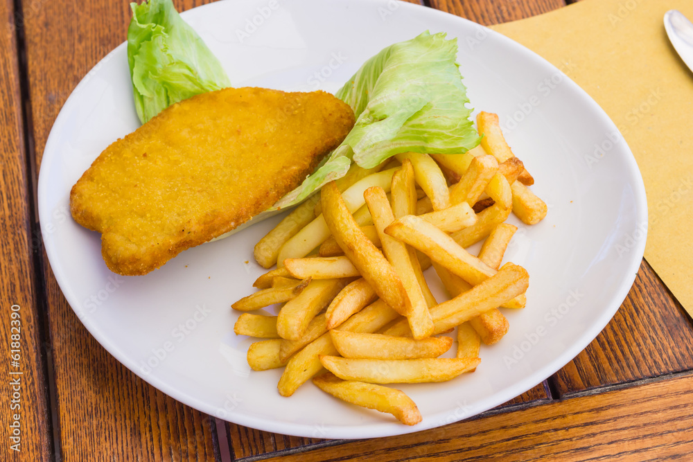 Cutlet with chips Cutlet with chips