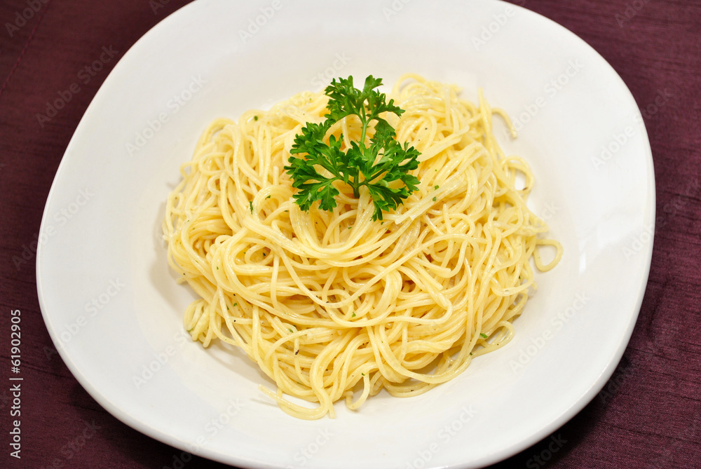 Fresh Parsley on Buttered Spaghetti Fresh Parsley on Buttered Spaghetti