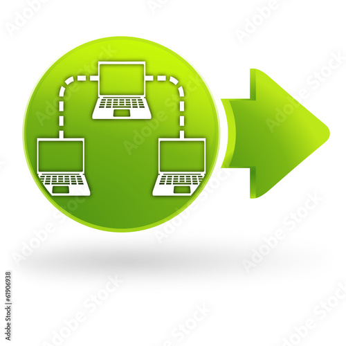 réseau informatique sur symbole web vert