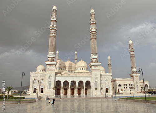 Al Saleh Mosque in Sanaa, Yemen photo