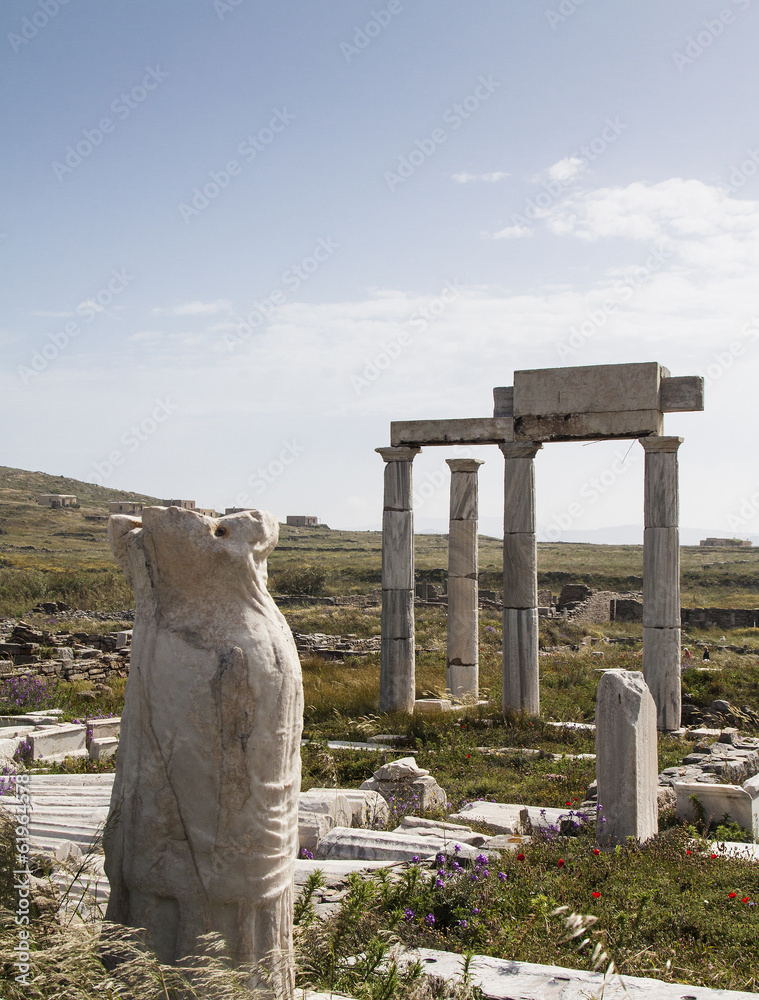 Delos Inscription Column ancient columns in the archeologic site of Delos Stock Photo | Adobe Stock