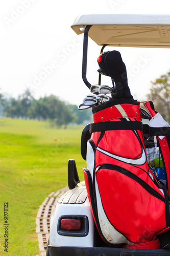 Sets of golf clubs