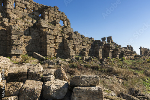 Ruins in Side © Andrei Starostin
