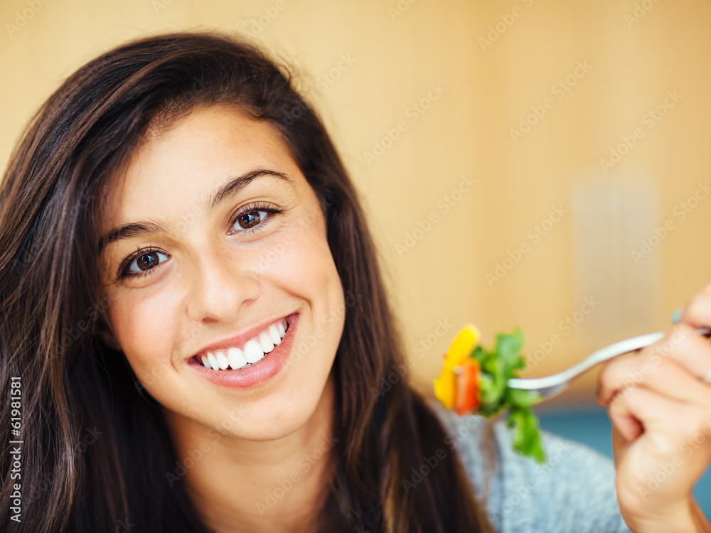 Woman eating salad Woman eating salad