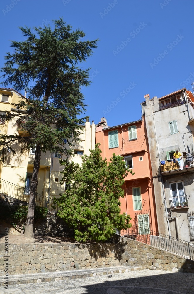 Ville de Menton, habitations