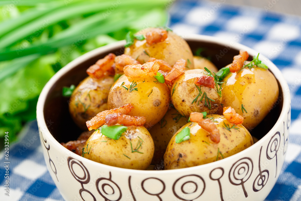 Potato with bacon and herbs Potato with bacon and herbs