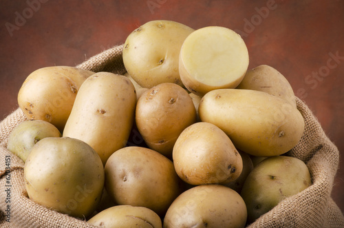 sacco con patate a pasta gialla