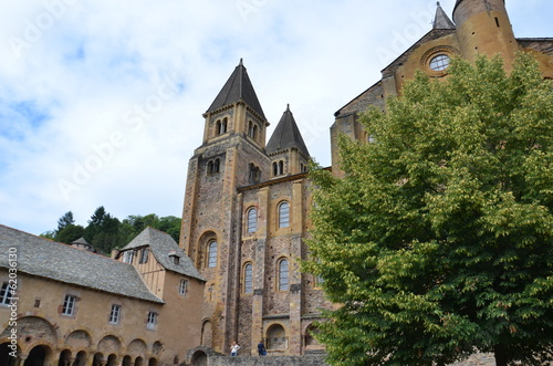 Village de Conques, Abbatiale Sainte-Foy photo