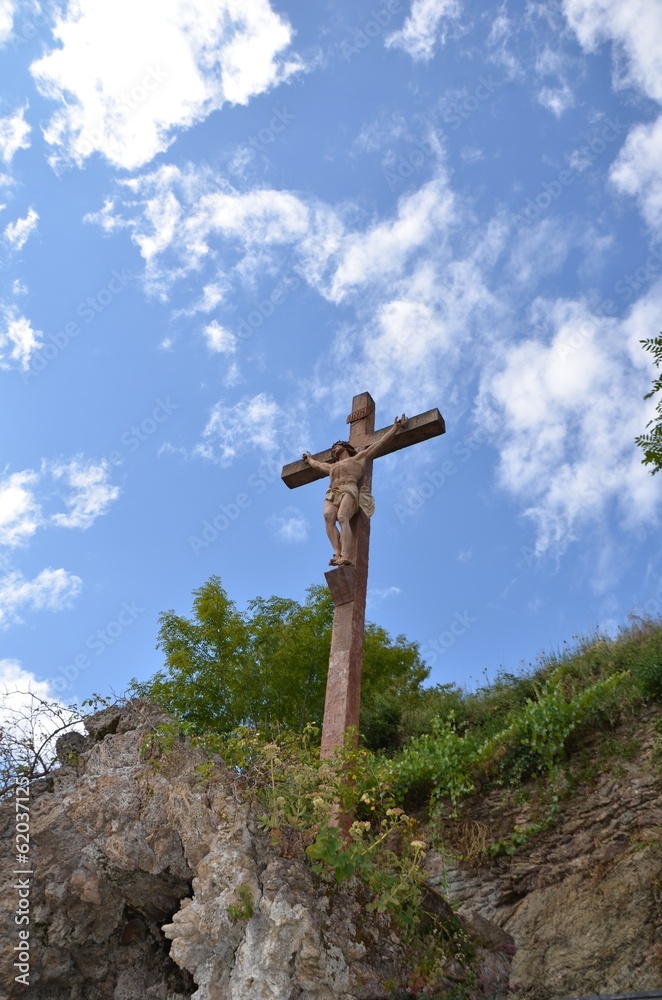 Village de Conques, jésus, croix