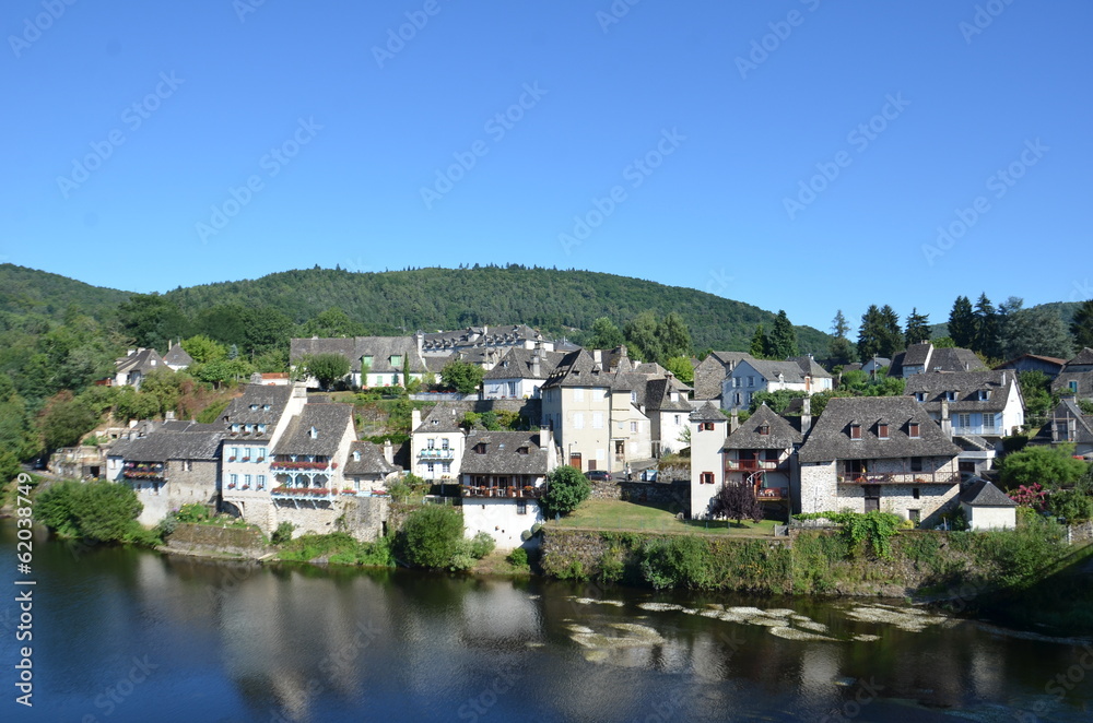 Ville d' Argentat en Corrèze